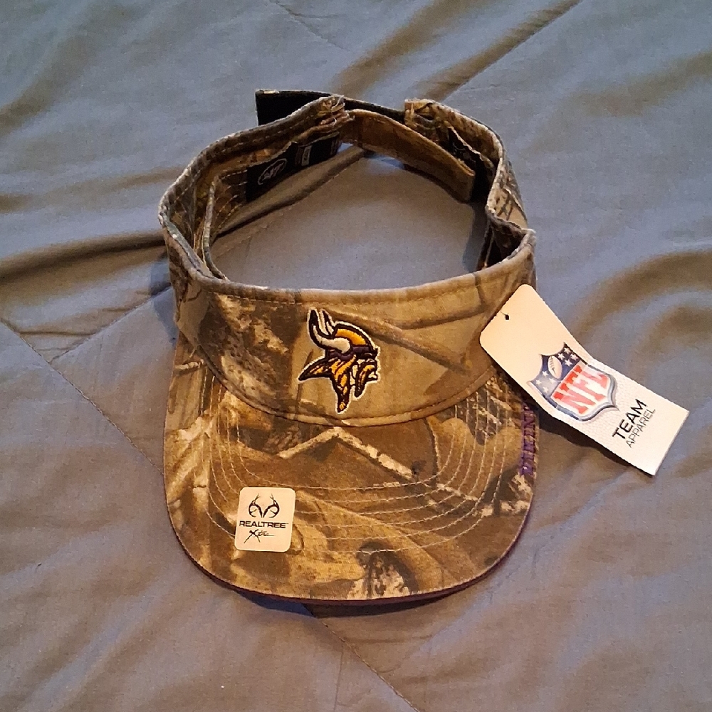 Realtreeminnesota Vikings Camo Visor with Purple and Yellow Logo